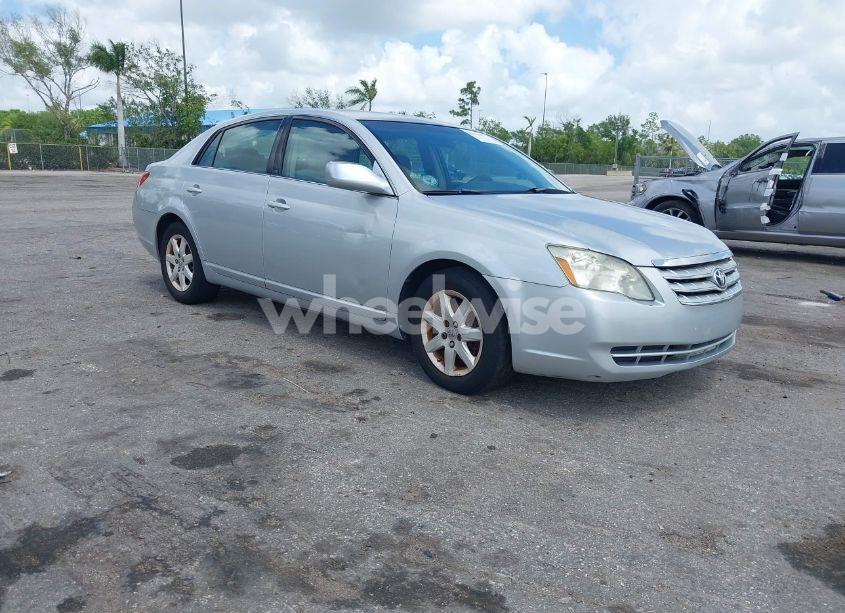 2007 Toyota Avalon XL (VIN 4T1BK36B77U185482) main photo