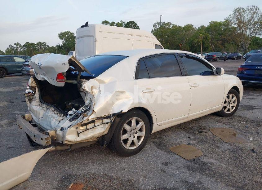 Photo 4 of 2007 Toyota Avalon XL (VIN 4T1BK36B77U188401)
