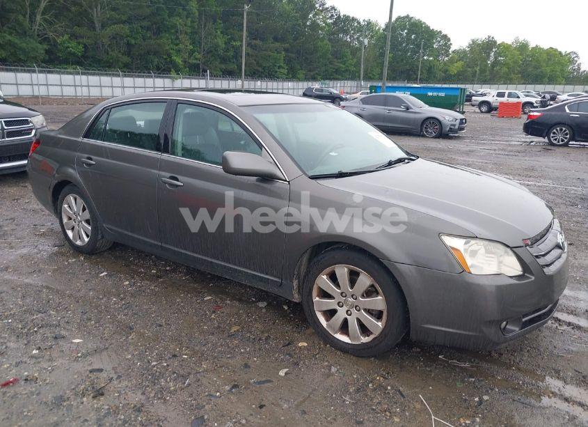 2007 Toyota Avalon XLS (VIN 4T1BK36B77U210364) main photo