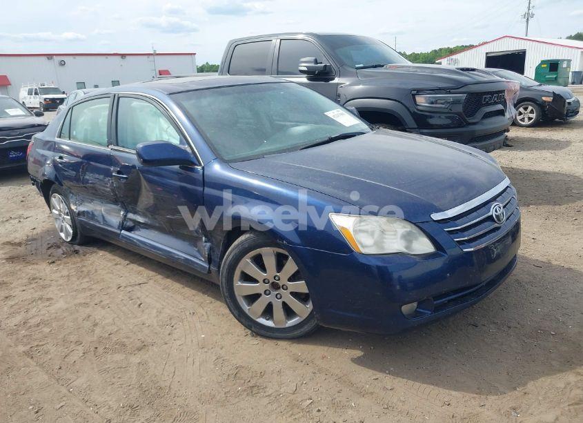 2007 Toyota Avalon XLS (VIN 4T1BK36B77U224992) main photo