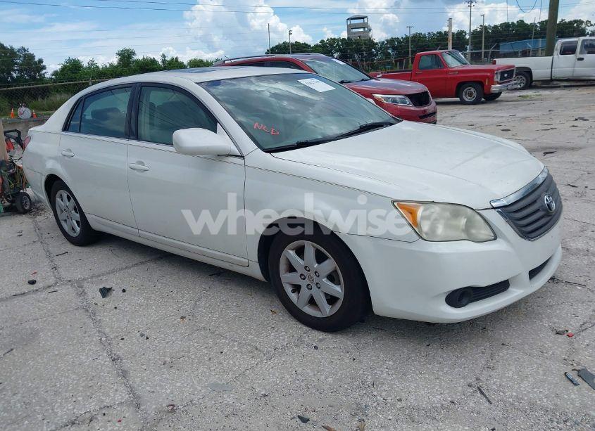 2008 Toyota Avalon XL (VIN 4T1BK36B78U288290) main photo