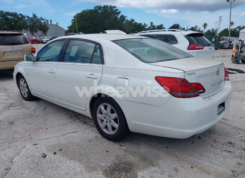 Photo 3 of 2008 Toyota Avalon XL (VIN 4T1BK36B78U288290)