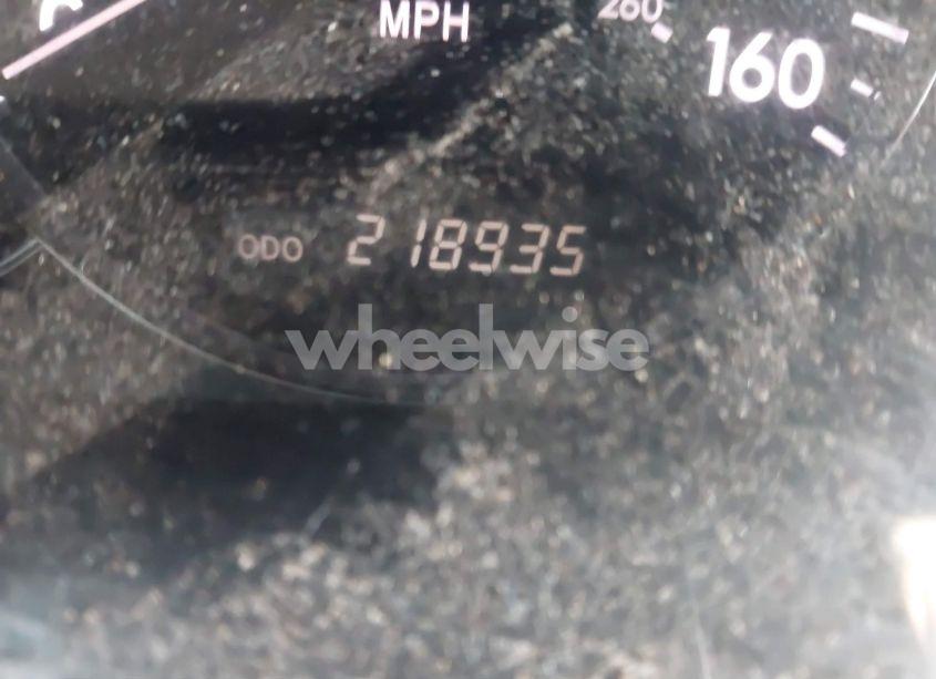 Photo 12 of 2005 Toyota Avalon XLS (VIN 4T1BK36B85U022322)