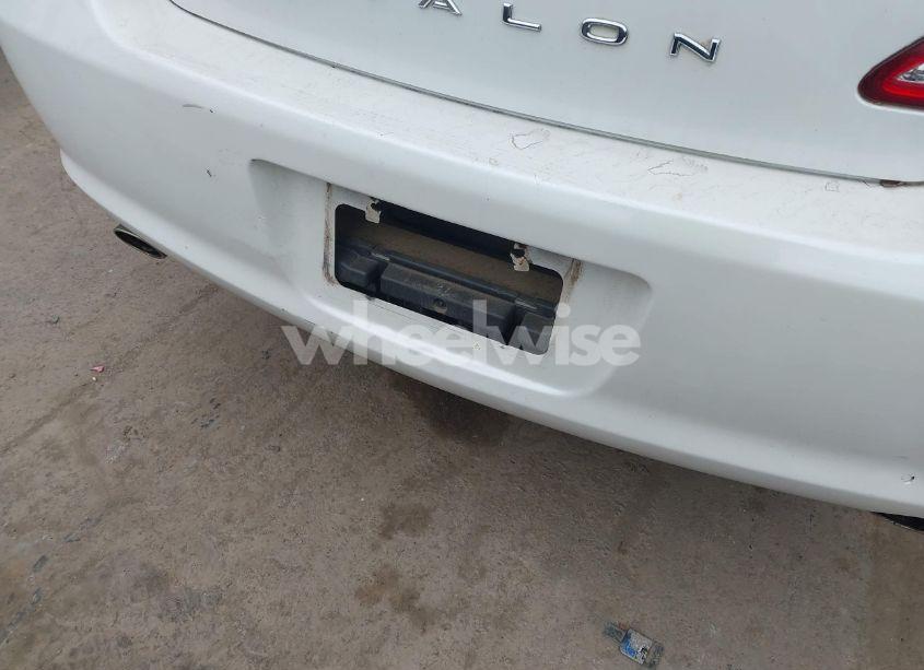 Photo 6 of 2005 Toyota Avalon XLS (VIN 4T1BK36B85U022322)