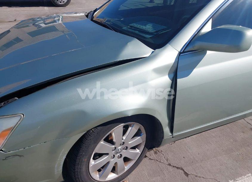 Photo 17 of 2005 Toyota Avalon XLS (VIN 4T1BK36B85U047866)