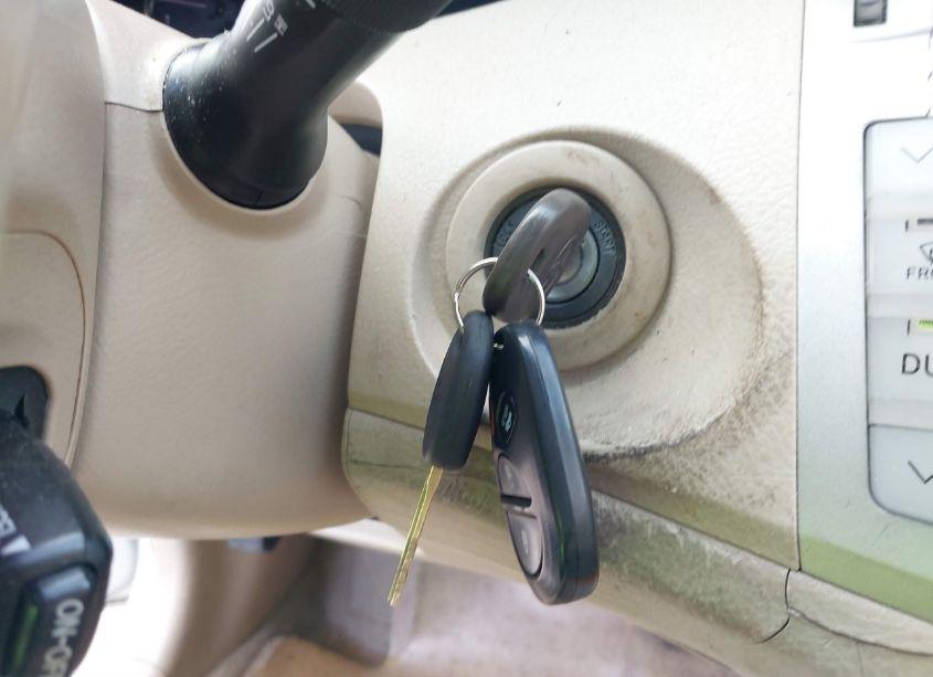 Photo 11 of 2005 Toyota Avalon XLS (VIN 4T1BK36B85U056695)