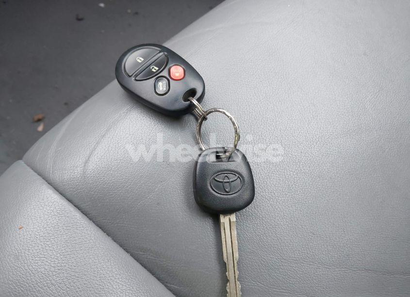 Photo 11 of 2006 Toyota Avalon XLS (VIN 4T1BK36B86U095143)