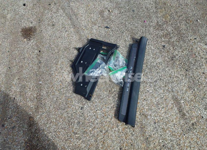 Photo 13 of 2006 Toyota Avalon TOURING (VIN 4T1BK36B86U143644)