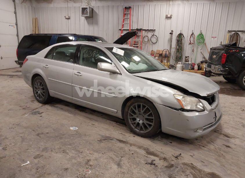 2006 Toyota Avalon XLS (VIN 4T1BK36B86U156670) main photo