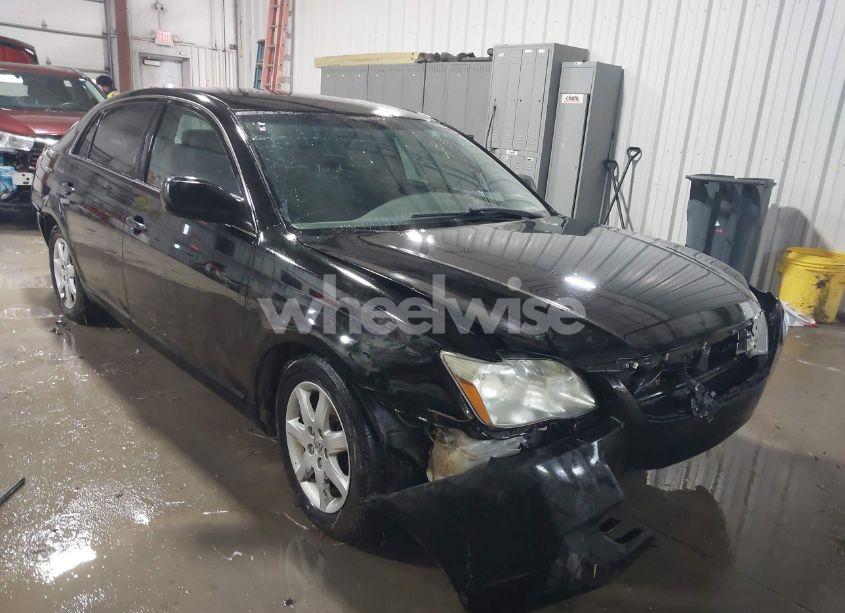 2007 Toyota Avalon XL (VIN 4T1BK36B87U179920) main photo