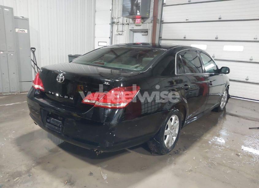 Photo 4 of 2007 Toyota Avalon XL (VIN 4T1BK36B87U179920)