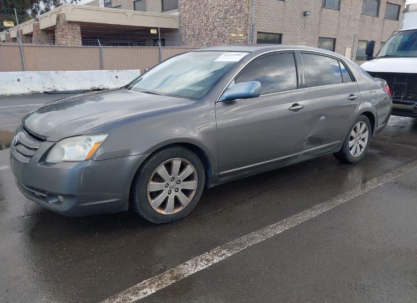 Photo 2 of 2007 Toyota Avalon XLS (VIN 4T1BK36B87U221406)