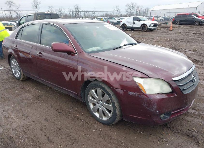 2007 Toyota Avalon XLS (VIN 4T1BK36B87U242174) main photo