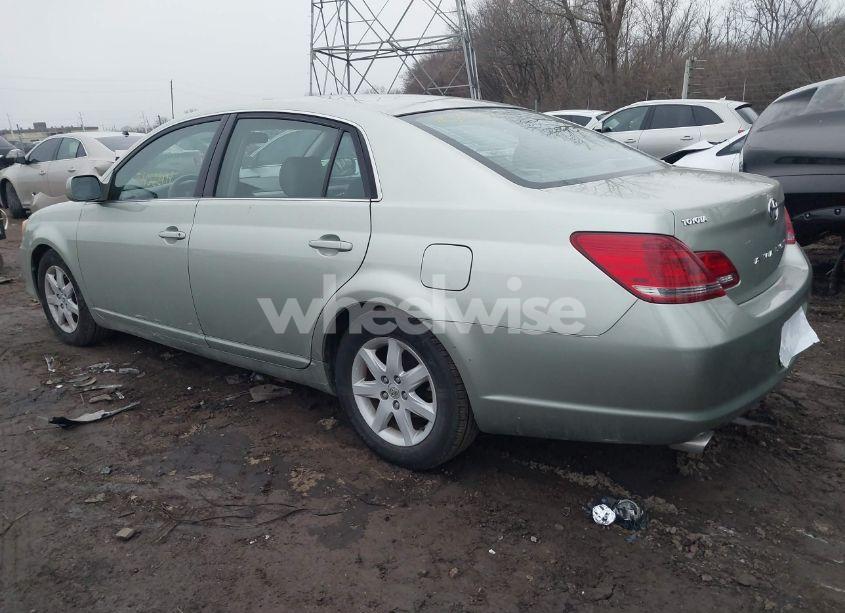 Photo 3 of 2008 Toyota Avalon XL (VIN 4T1BK36B88U255962)