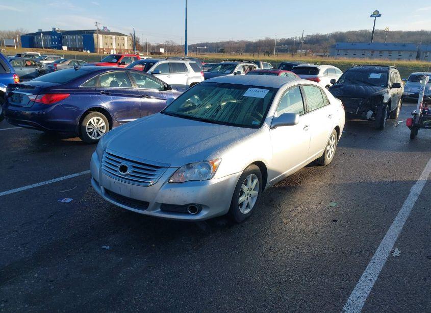 Photo 2 of 2008 Toyota Avalon XL (VIN 4T1BK36B88U309907)
