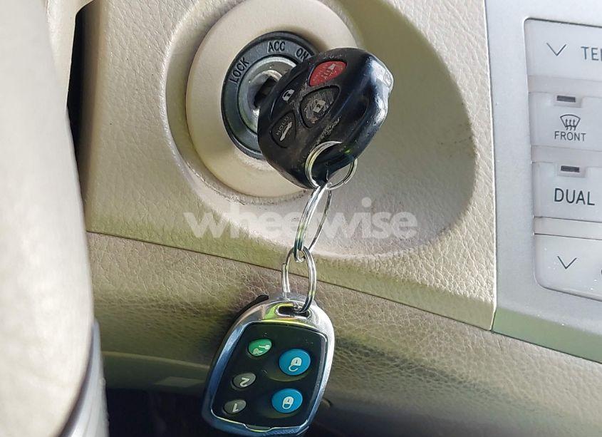 Photo 11 of 2009 Toyota Avalon XLS (VIN 4T1BK36B89U325185)