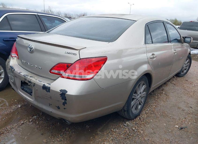 Photo 4 of 2005 Toyota Avalon LIMITED (VIN 4T1BK36B95U048444)