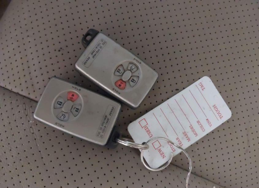 Photo 11 of 2006 Toyota Avalon LIMITED (VIN 4T1BK36B96U142955)