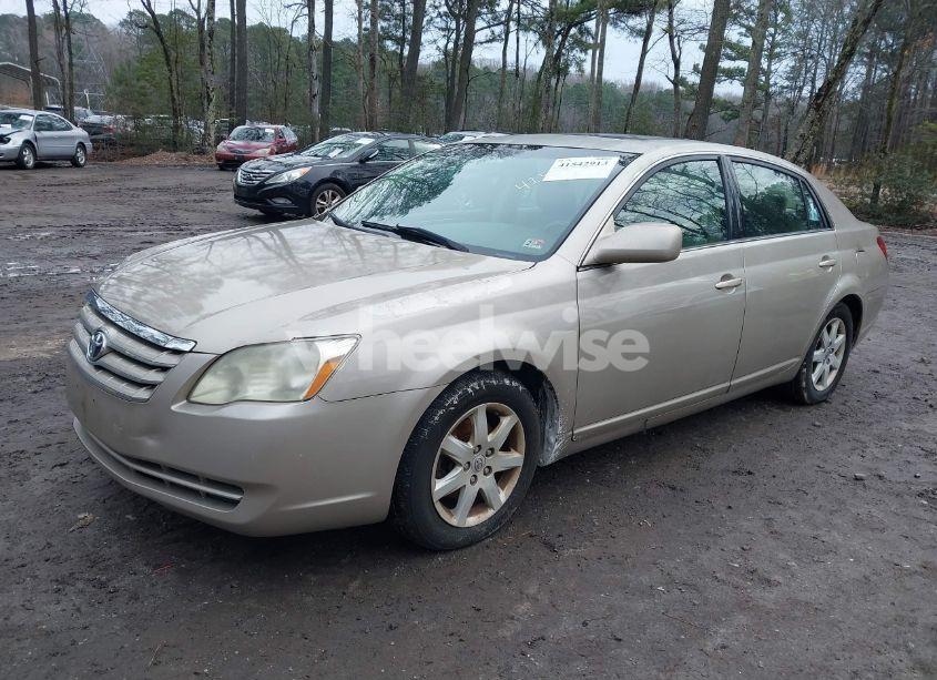 Photo 2 of 2007 Toyota Avalon XL (VIN 4T1BK36B97U171633)