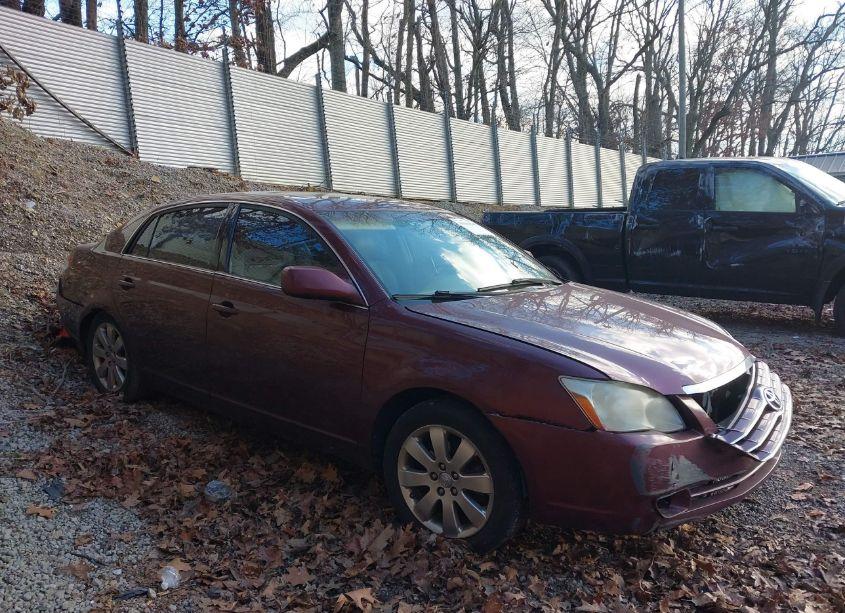 2007 Toyota Avalon XLS (VIN 4T1BK36B97U184494) main photo