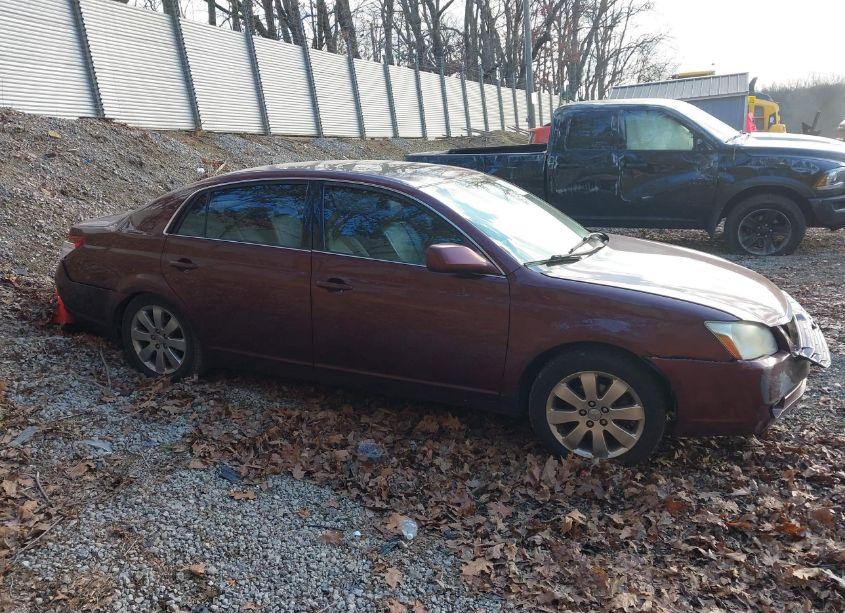 Photo 14 of 2007 Toyota Avalon XLS (VIN 4T1BK36B97U184494)