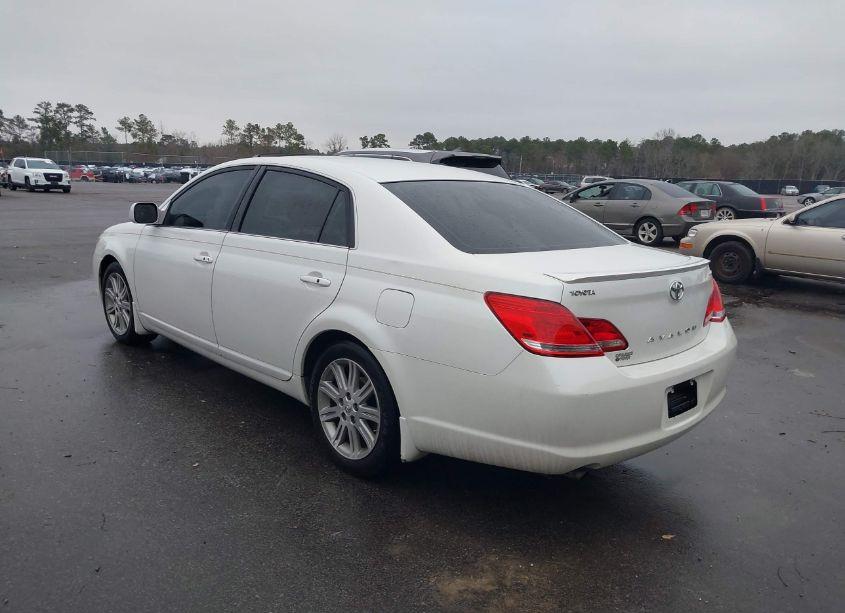 Photo 3 of 2007 Toyota Avalon LIMITED (VIN 4T1BK36B97U197648)