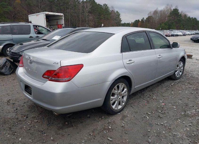 Photo 4 of 2008 Toyota Avalon XLS (VIN 4T1BK36B98U315358)