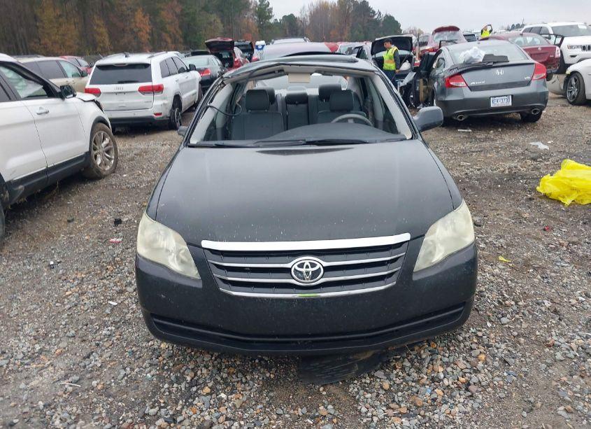 Photo 12 of 2006 Toyota Avalon XL (VIN 4T1BK36BX6U112055)