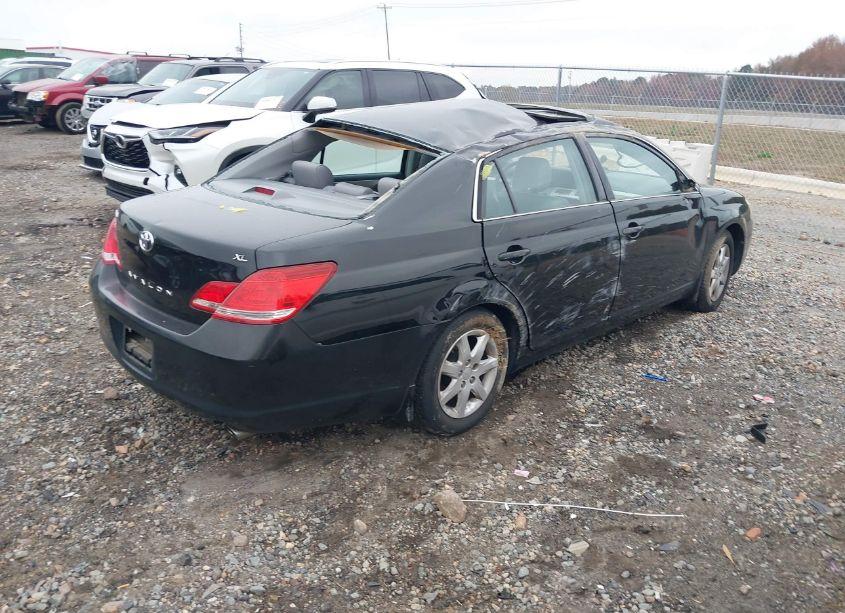 Photo 4 of 2006 Toyota Avalon XL (VIN 4T1BK36BX6U112055)
