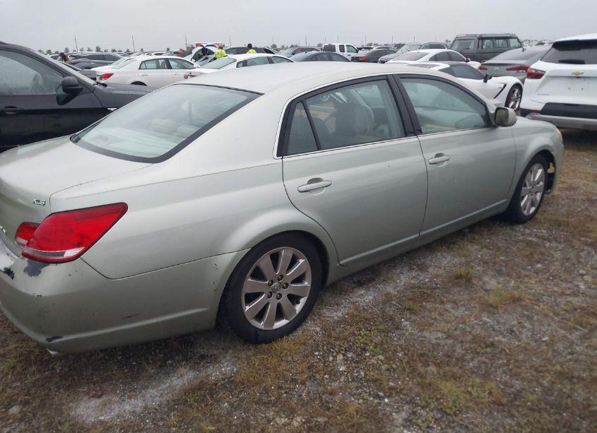 Photo 4 of 2006 Toyota Avalon XLS (VIN 4T1BK36BX6U117983)