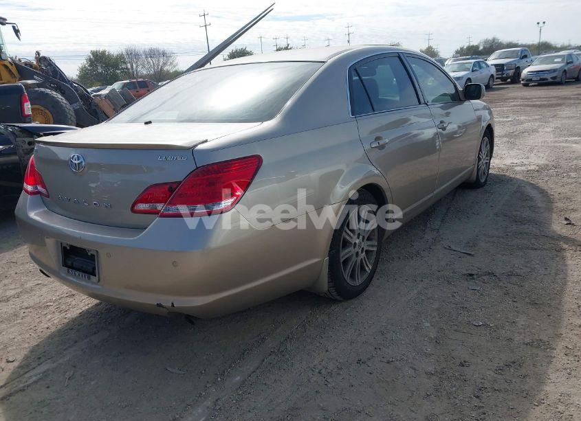 Photo 4 of 2006 Toyota Avalon LIMITED (VIN 4T1BK36BX6U124061)