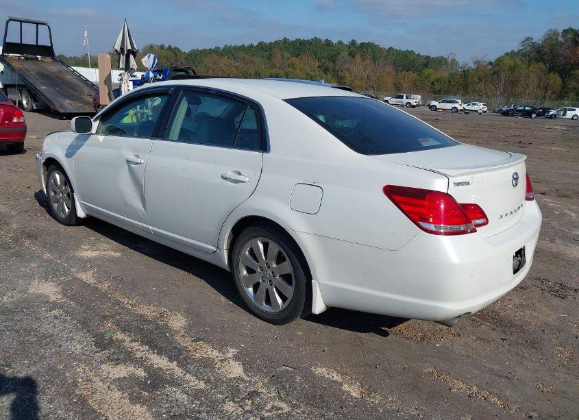 Photo 3 of 2007 Toyota Avalon XLS (VIN 4T1BK36BX7U242757)
