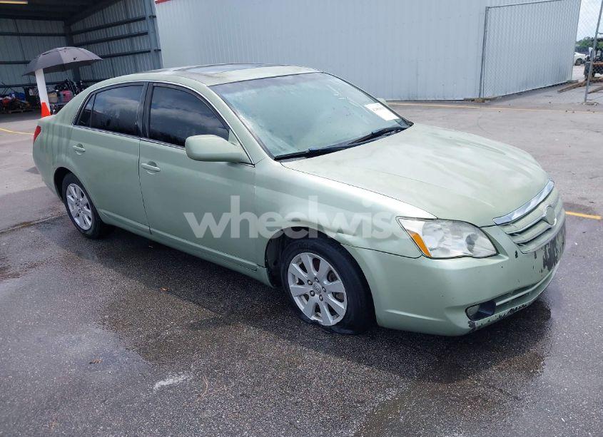 2007 Toyota Avalon XLS (VIN 4T1BK36BX7U249580) main photo