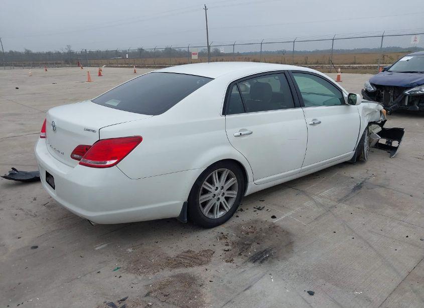Photo 4 of 2008 Toyota Avalon LIMITED (VIN 4T1BK36BX8U308760)