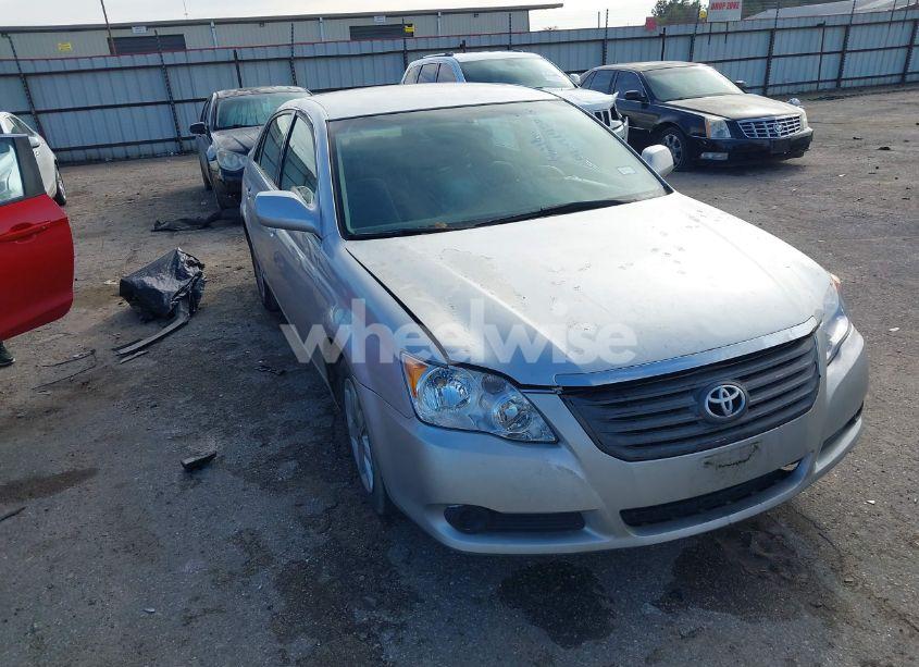 2008 Toyota Avalon XL (VIN 4T1BK36BX8U322335) main photo