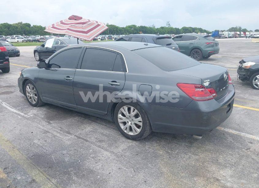 Photo 3 of 2009 Toyota Avalon XLS (VIN 4T1BK36BX9U326676)