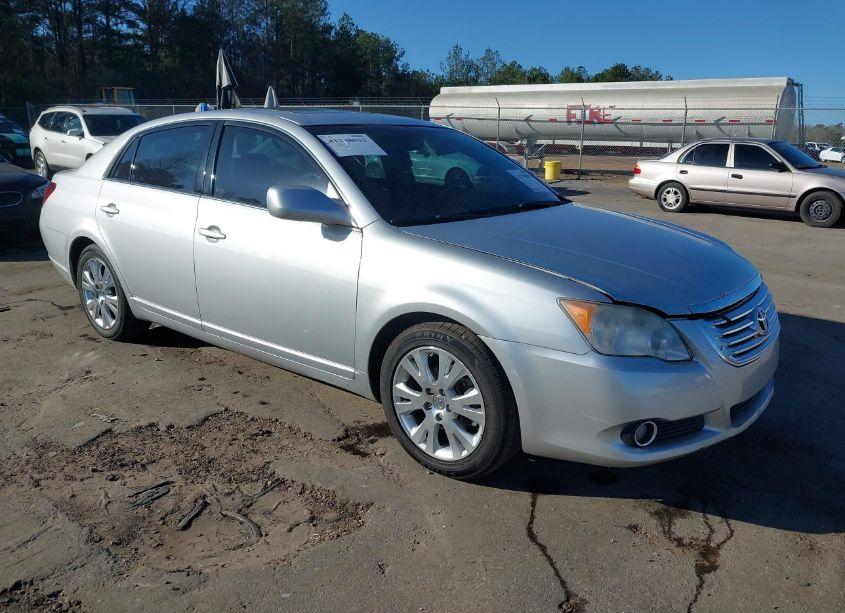 2009 Toyota Avalon XLS (VIN 4T1BK36BX9U330520) main photo