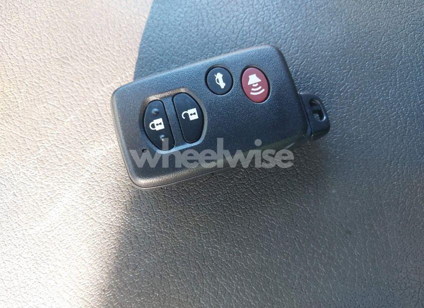 Photo 11 of 2009 Toyota Avalon LIMITED (VIN 4T1BK36BX9U345809)