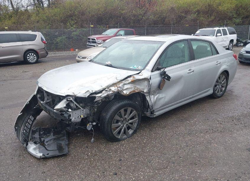 Photo 2 of 2011 Toyota Avalon LIMITED (VIN 4T1BK3DB0BU406190)