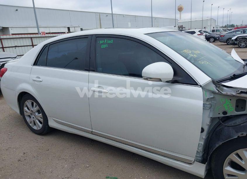 Photo 14 of 2012 Toyota Avalon (VIN 4T1BK3DB0CU445542)