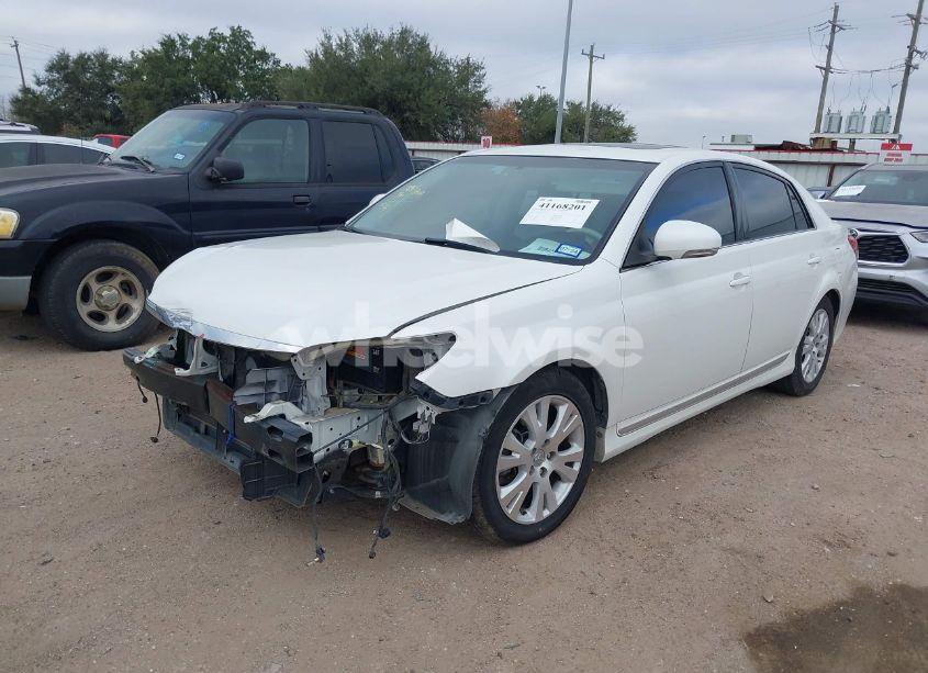 Photo 2 of 2012 Toyota Avalon (VIN 4T1BK3DB0CU445542)