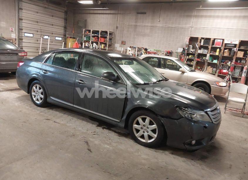 2012 Toyota Avalon (VIN 4T1BK3DB0CU446142) main photo