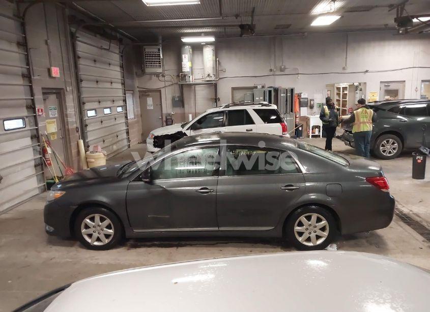 Photo 14 of 2012 Toyota Avalon (VIN 4T1BK3DB0CU446142)