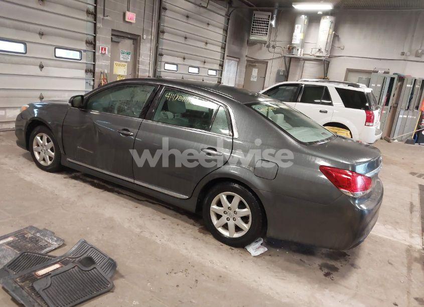 Photo 3 of 2012 Toyota Avalon (VIN 4T1BK3DB0CU446142)
