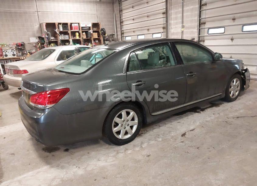 Photo 4 of 2012 Toyota Avalon (VIN 4T1BK3DB0CU446142)