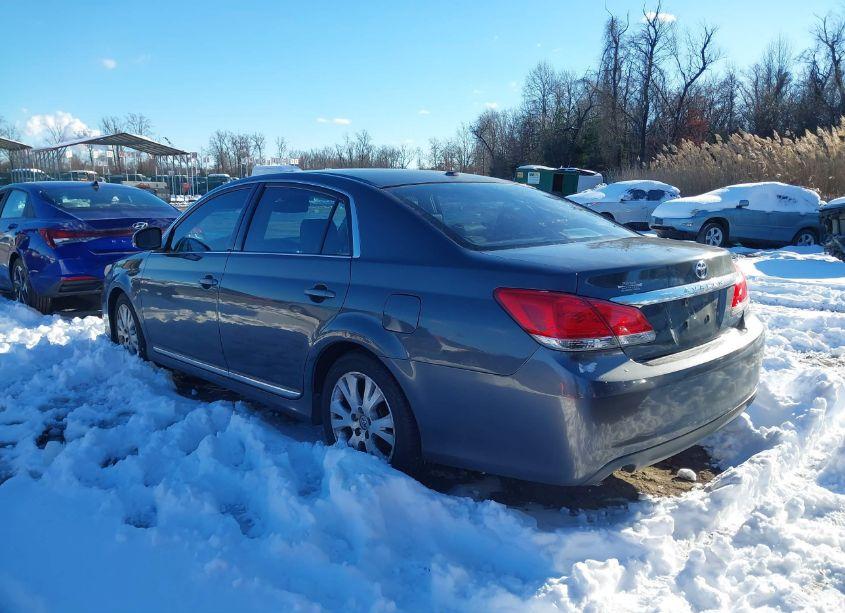 Photo 3 of 2012 Toyota Avalon (VIN 4T1BK3DB0CU449879)