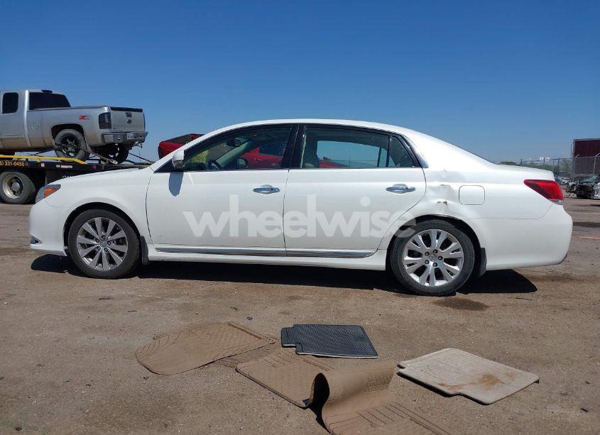 Photo 14 of 2011 Toyota Avalon LIMITED (VIN 4T1BK3DB1BU371952)