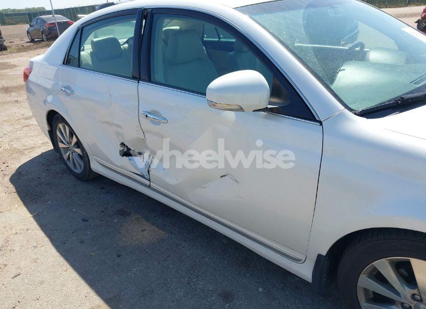 Photo 6 of 2011 Toyota Avalon LIMITED (VIN 4T1BK3DB1BU371952)