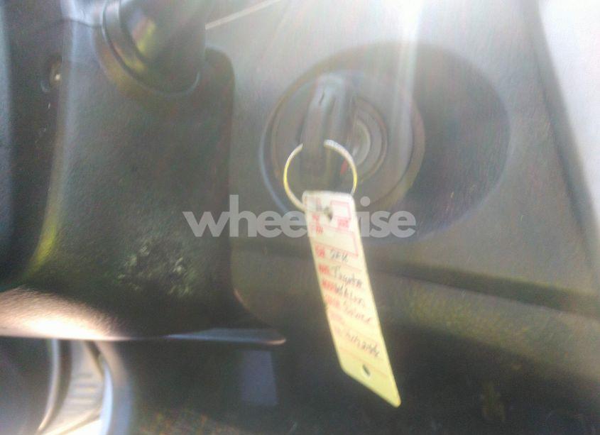 Photo 11 of 2011 Toyota Avalon (VIN 4T1BK3DB1BU409244)