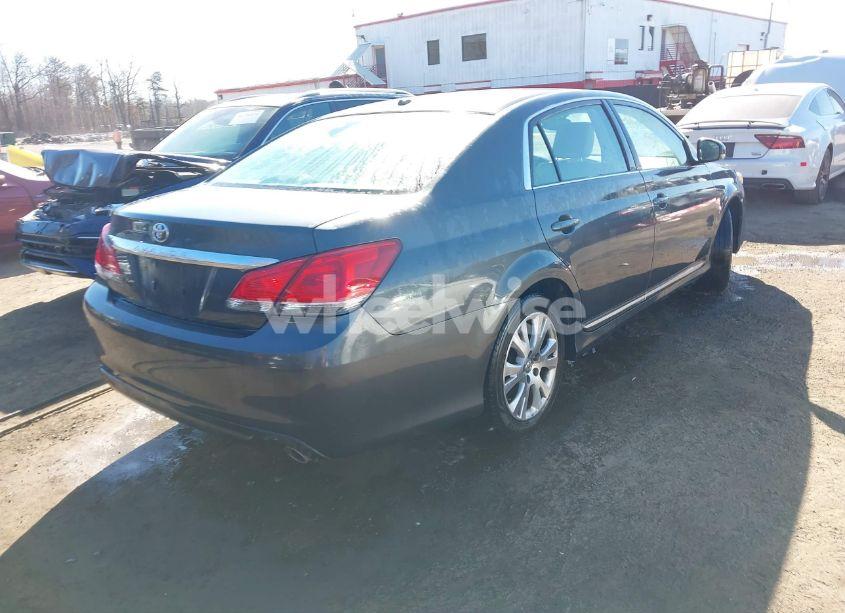 Photo 4 of 2011 Toyota Avalon (VIN 4T1BK3DB1BU416470)